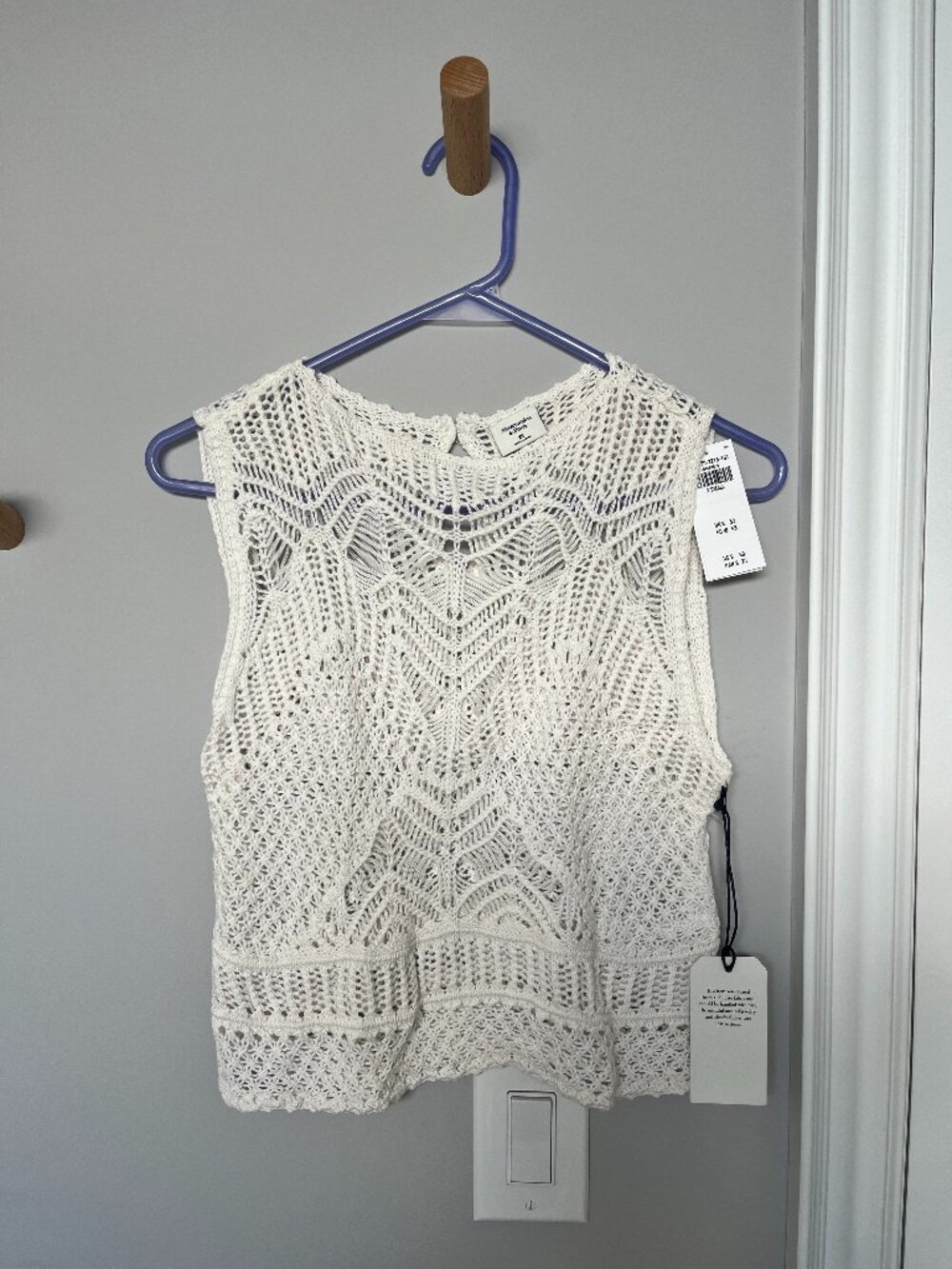 Abercrombie crochet top
